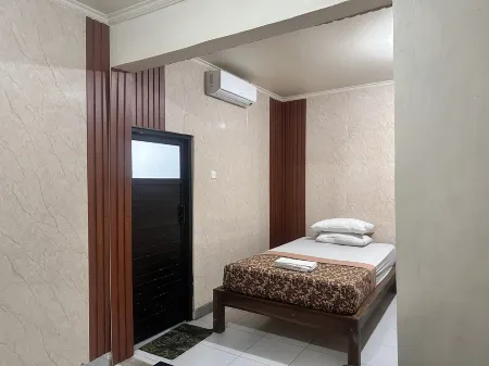 BB Homestay Two Отели рядом с достопримечательностью «Thomas Beach»