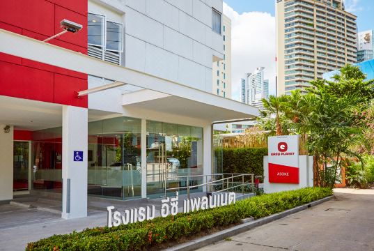 Easy Planet Bangkok Asoke 외부