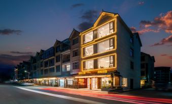 Qingfeng Homestay (Wang Xian Gu Scenic Area)