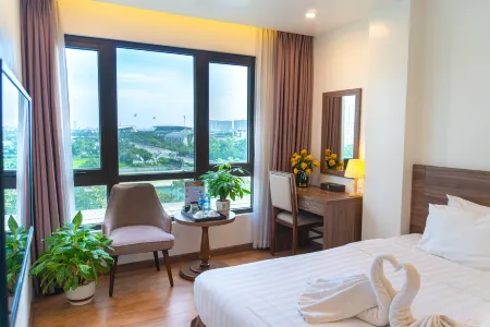 Hotel A89 Rosarian Отели рядом с достопримечательностью «Hanoi University of Natural Resources and Environment»