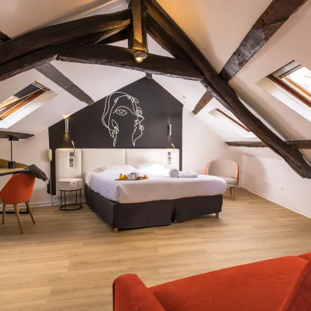 Hôtel Montparnasse Saint Germain Отели рядом с достопримечательностью «Матиньонский дворец»