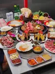 Cloud Plus Smart Cinema Boutique Inn (Yanji Yanbian University West Market Store)