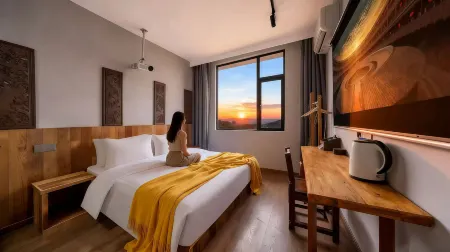 Chengshi Xiaoshe (Jinyun Tourist Transport Distribution Center, Wandi Square Branch) Отели рядом со станцией Jinyun West Railway Station