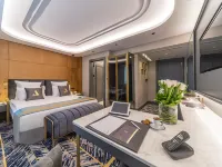 Altinel Ankara Hotel & Convention Center Отели рядом с достопримечательностью «Торговый центр АнкаМалл»