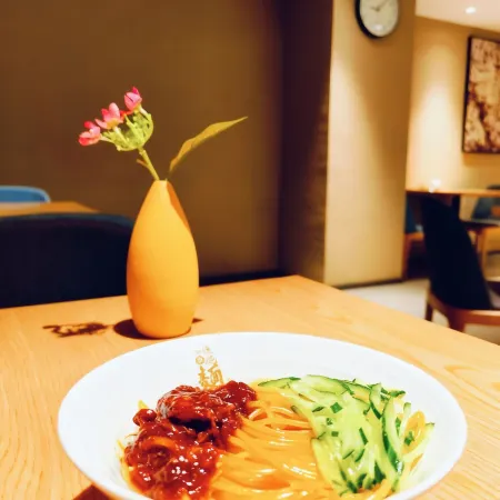 Jinjiang Huazhi Select Hotel (Siping Railway Station Branch)