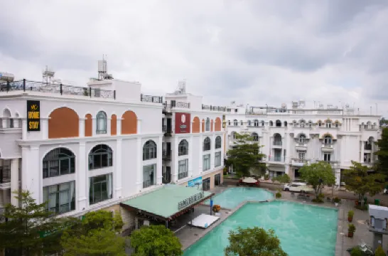 金色中央酒店 酒店