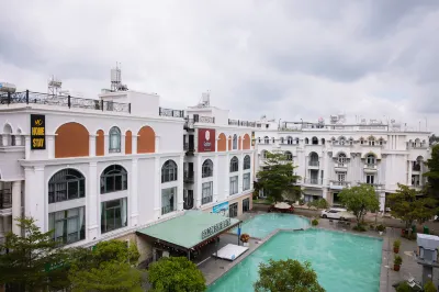 Golden Central Hotel Hotel a 