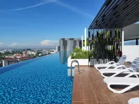 Ipoh Town@The Horizon Premium Infinity Pool Suites - 屋上プール