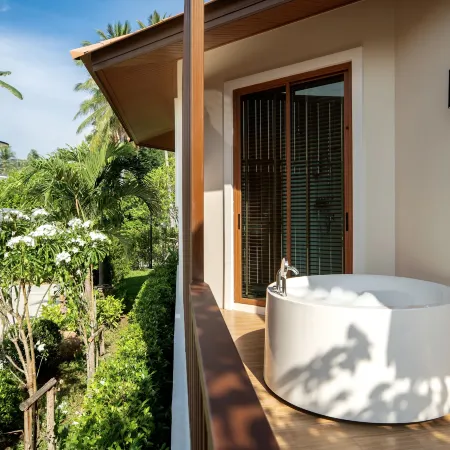 Natural Beach Resort (Thasala)