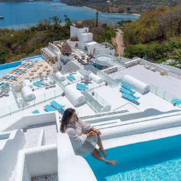 Loccal Collection Hotel Komodo