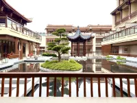 Zhangzhou Longxi Wenquan Lodge (Ancient City) Hotels near Zhangzhou Ancient City