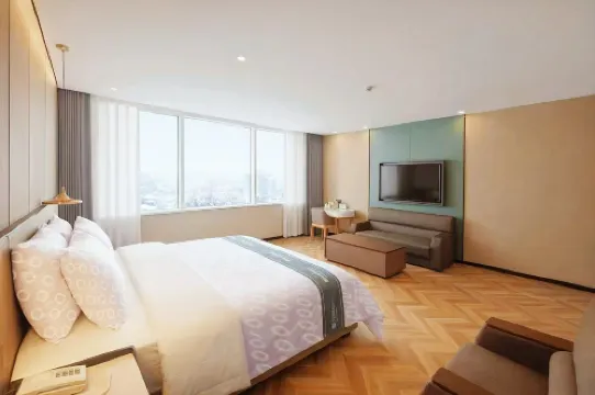 Yumen Urban Garden Hotel