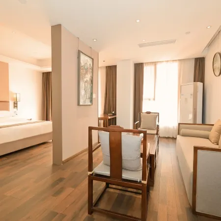Yunxi Hotel (Ceramic University Imperial Kiln Scenic Area)