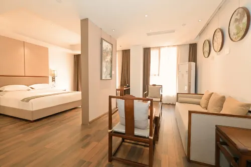 Yunxi Hotel (Ceramic University Imperial Kiln Scenic Area)