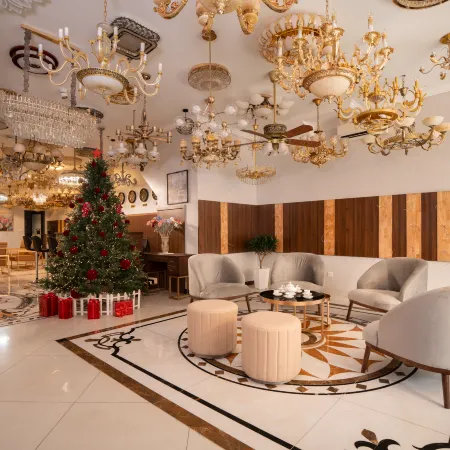 Diamond Light Hotel Отели рядом с достопримечательностью «Донгда»