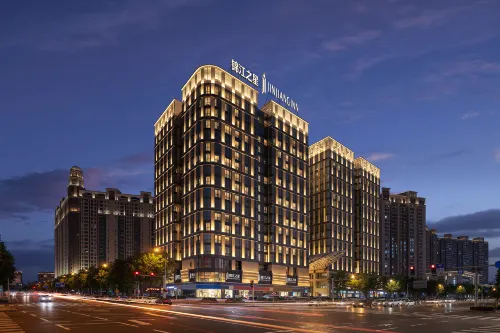Jinjiang Inn (Beijing Tongzhou Universal Resort Linheli Metro Station)