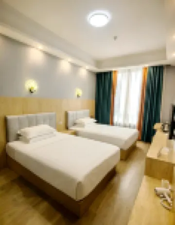 South Station Hotel