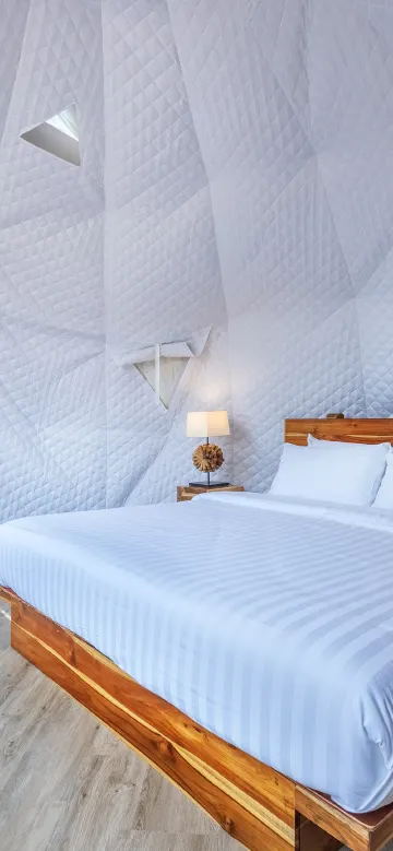 ห้องพักเตียงคิงไซส์ วิวภูเขา (B1/B2/B3)