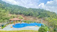 Hezhou Bamboo Hidden Hot Spring Resort - Hot Springs