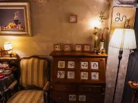 UdonBackpackers Beds and Cafe Hotels near Bus Station 1