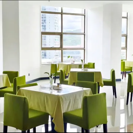Jingfang Esports Hotel (Yingbin Avenue Branch, Pingtang Zhongyang Avenue)