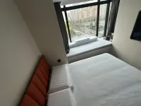 YIXIN  SELECT  HOTEL