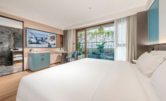 Days Inn by Wyndham Chengdu Kuanzhai Alley