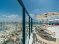 Beachfront Property with Balcony - 2-Star