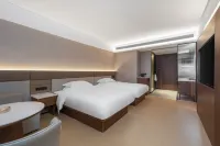 鉑爾曼·雲際酒店
