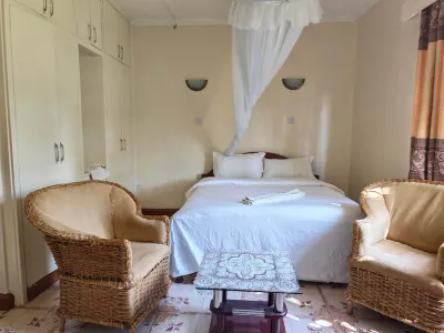 SAFARI GRACE HOTEL Các khách sạn ở 