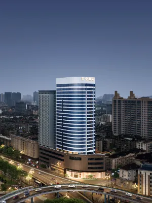 Nanchang Tengwang Pavilion Bayi Hall Jiangjing Atour Origin HotelBayiguan Hotels in 