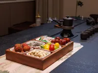 Floral Hotel · Hongkeng Slow Retreat | Forest Stream Mountain Healing Villa (Oedo Hot Spring Branch) Hotels in Jiande