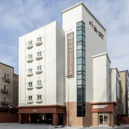 Anook Hotel Jungangro Station