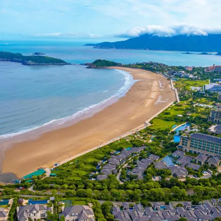 East Beach Resort Banshanwan Hotel