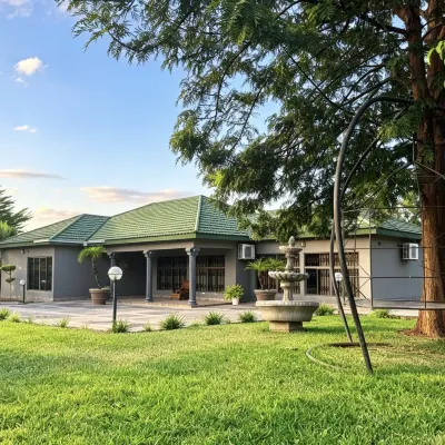 Victoria Hostel Hotels near Chaminuka Nature Reserve