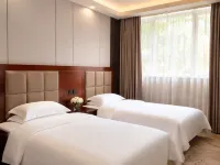 Wusu Ruihua Business Hotel