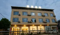 Minshan Cuicui Homestay (Jiujiang Lushan Airport Branch) - 2 ดาว