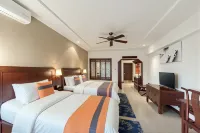 West Coast Resort - parking