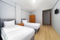 โรงแรมปราสาท Ulubat - ที่มีที่จอดรถ