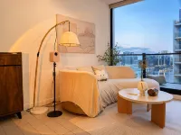 Harbour & Stadium Views | 2BR by Southern Cross - Meerblick