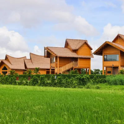 Shirong Caolang Daomeng Ecological Park Hoteles cerca de Crocodile Island