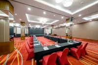 Aston Pluit Hotel & Residence - Business