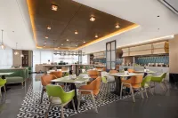 Home2 Suites by Hilton Jinan Olympic Sports Center Hotel - breakfast