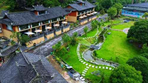 โรงแรมเทียนหยวน บูลั่ว - บริการรถรับส่ง