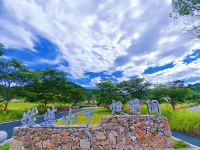 Gupo Foot · Wild Stream Luxury Hot Spring Villas - bar