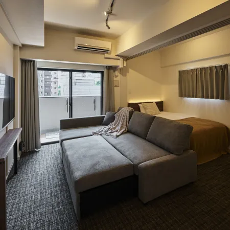 Grand Residence Hotel Hakata Premier Отели рядом с достопримечательностью «Железнодорожный вокзал Охаси»