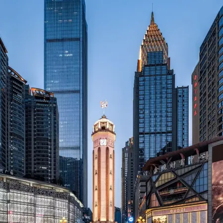Ouchen · Grand High-Rise Hotel (Jiefangbei Pedestrian Street Hong Ya Dong)