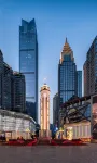 Ouchen · Grand High-Rise Hotel (Jiefangbei Pedestrian Street Hong Ya Dong) - พร้อมWifi