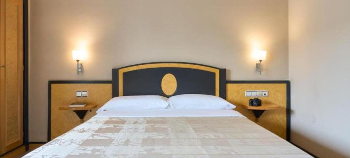Hotel Macià Cóndor Hotels in Granada