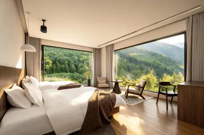 Ten miles of mountains and rivers light luxury B&B (Siguniang Mountain)